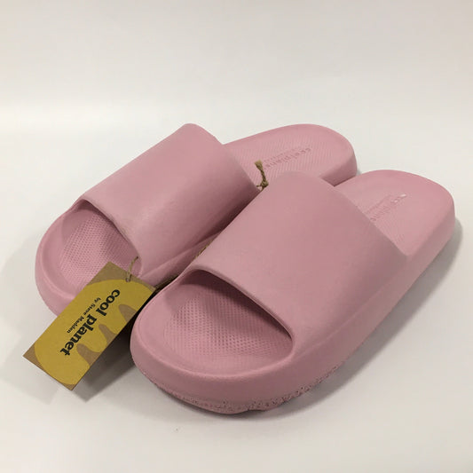Pink Sandals Flats Steve Madden, Size 8