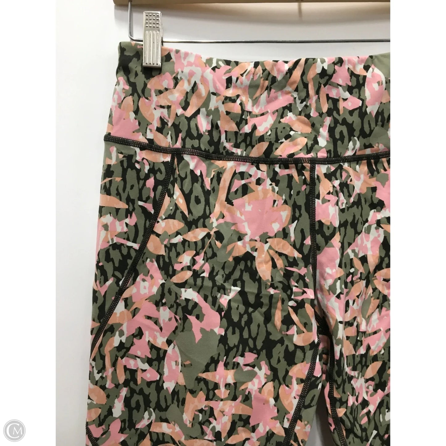 Athletic Leggings Capris By Sweaty Betty In Floral Print, Size: M