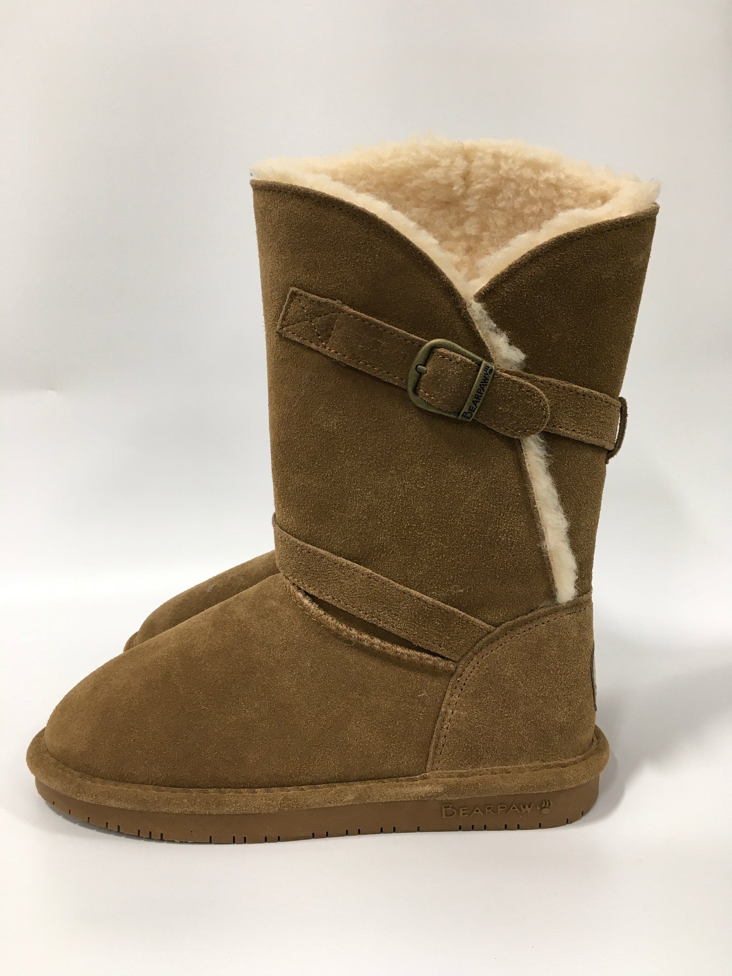 Boots Snow By Bearpaw In Brown, Size: 6