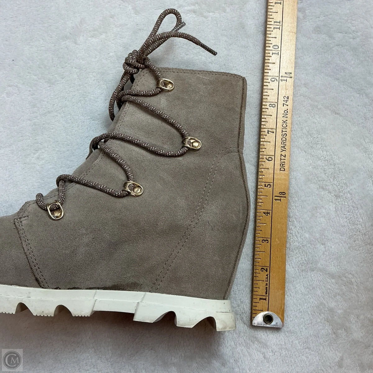 Boots Ankle Heels By Sorel In Tan, Size: 8.5