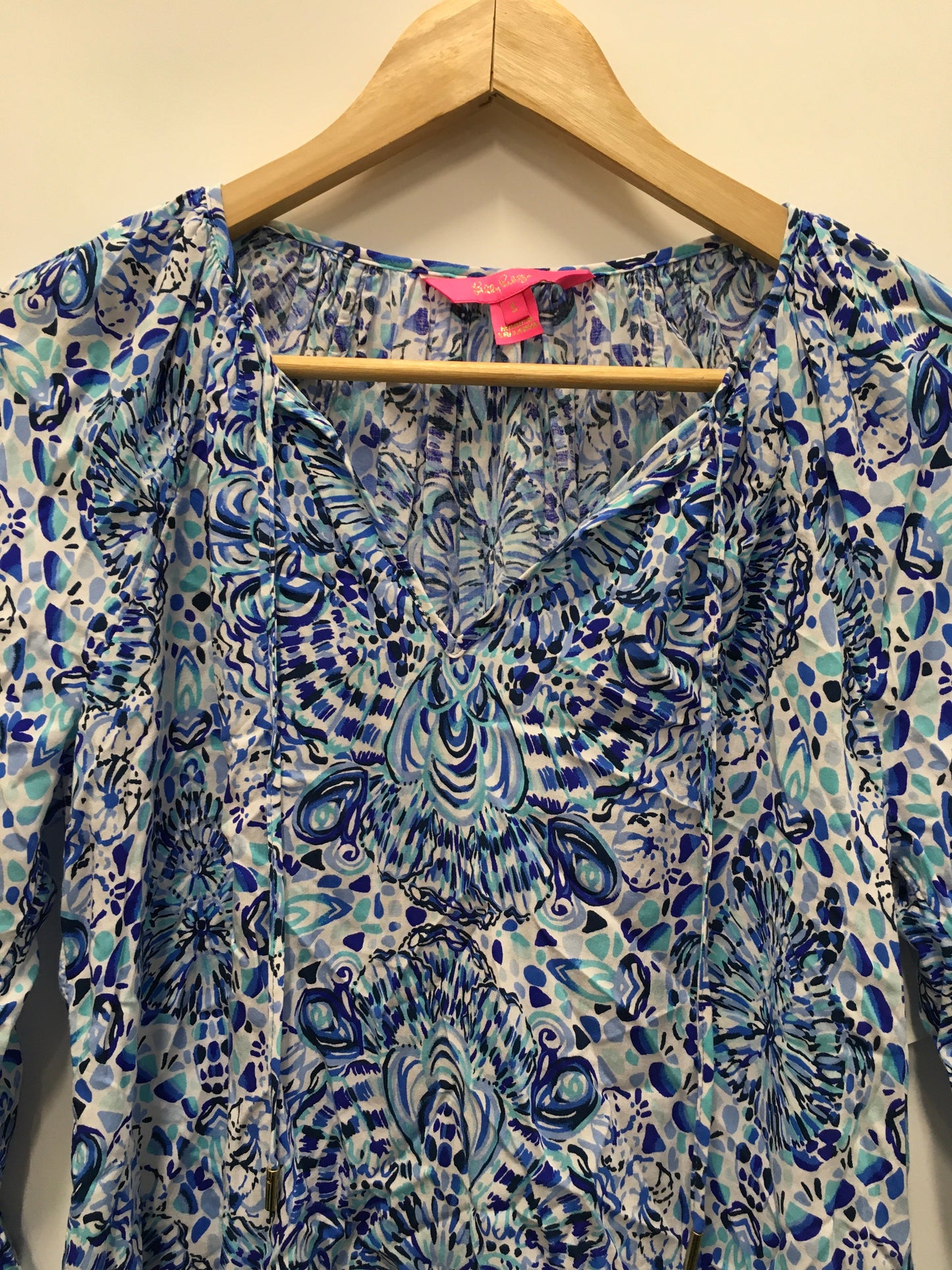 Top Long Sleeve By Lilly Pulitzer  Size: S