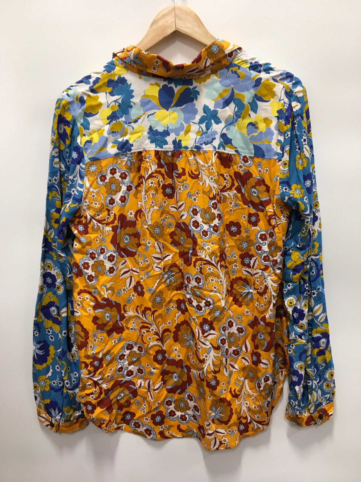 Top Long Sleeve By Maeve  Size: M