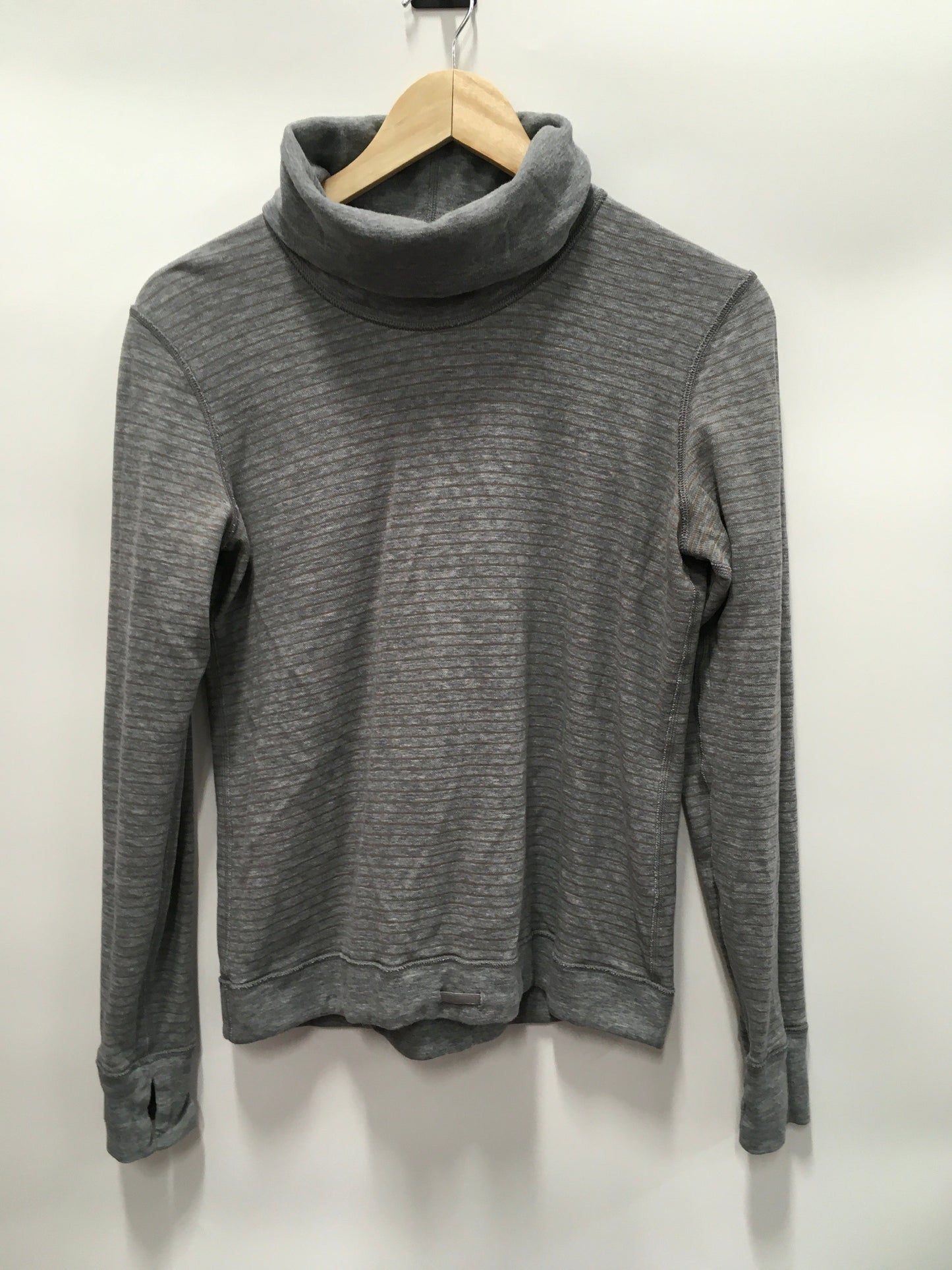 Athletic Top Long Sleeve Collar By Lululemon  Size: 4