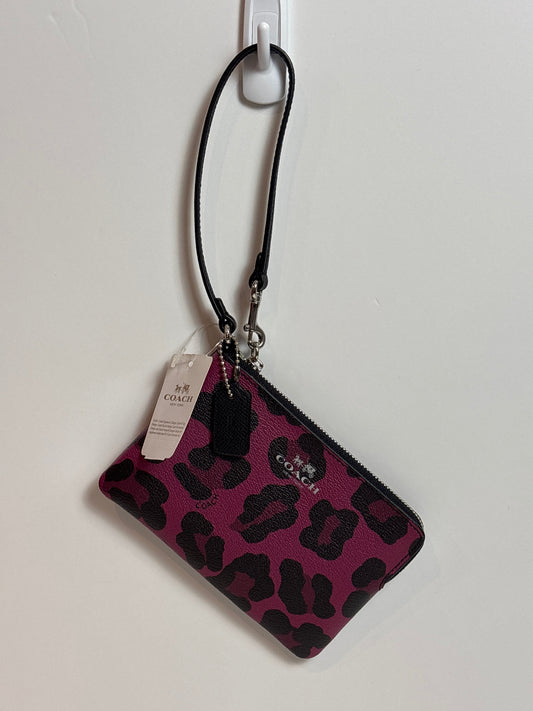 Wristlet By Coach, Size: Small