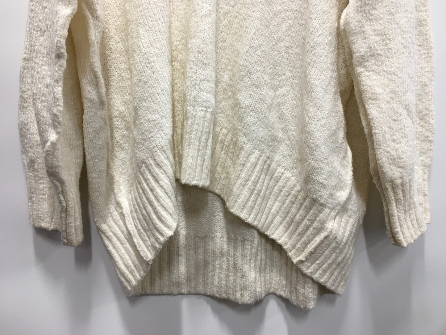 Sweater By Free People  Size: M