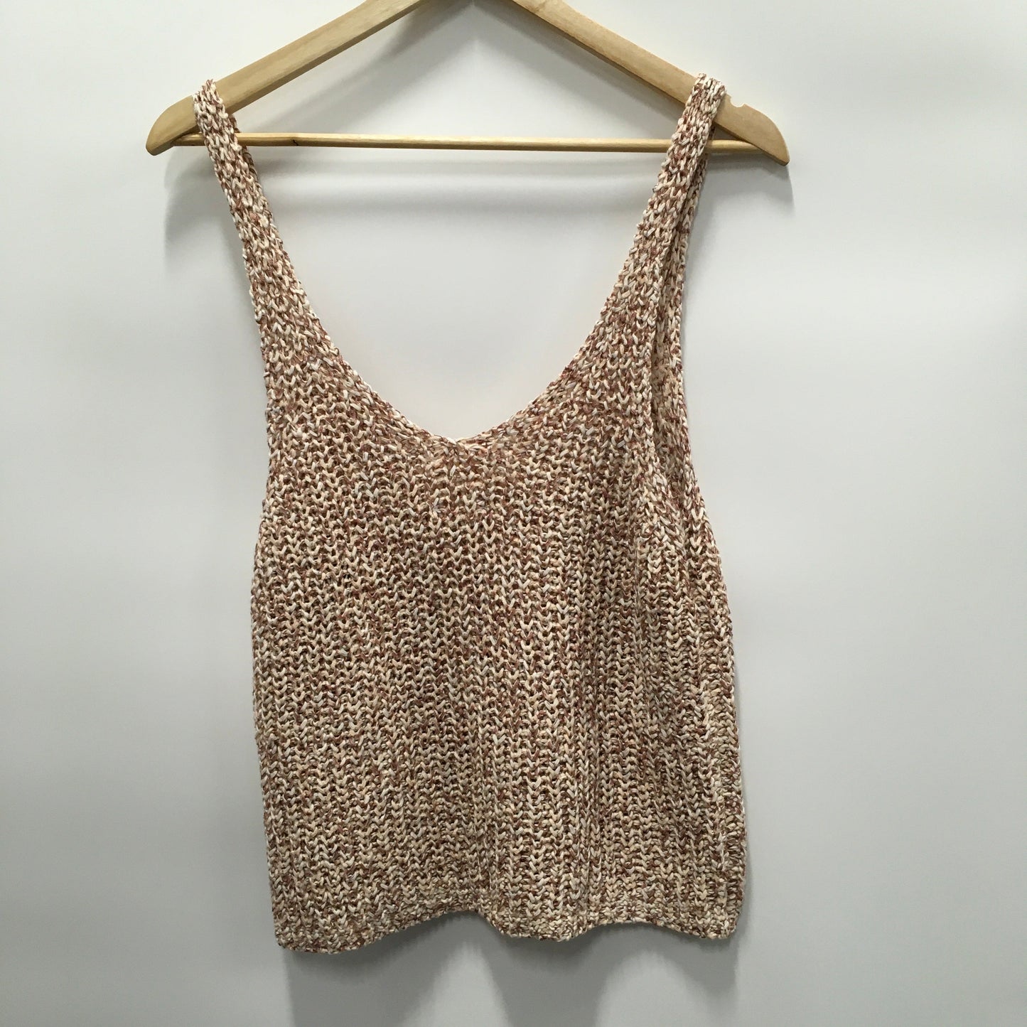 Top Sleeveless By Harper  Size: L