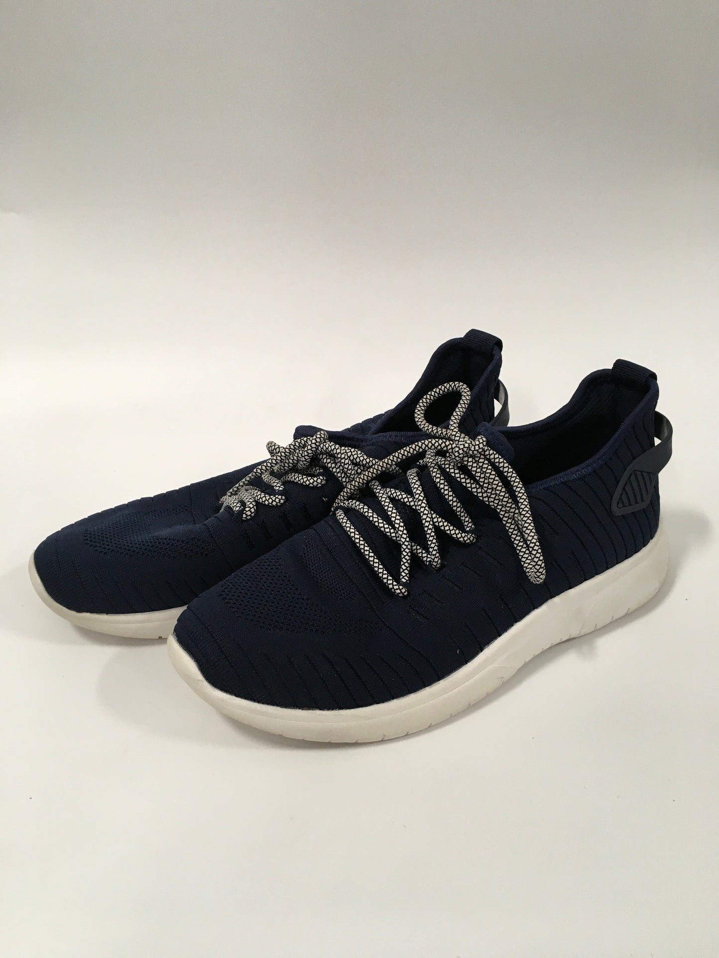 Navy Shoes Athletic Blondo, Size 8