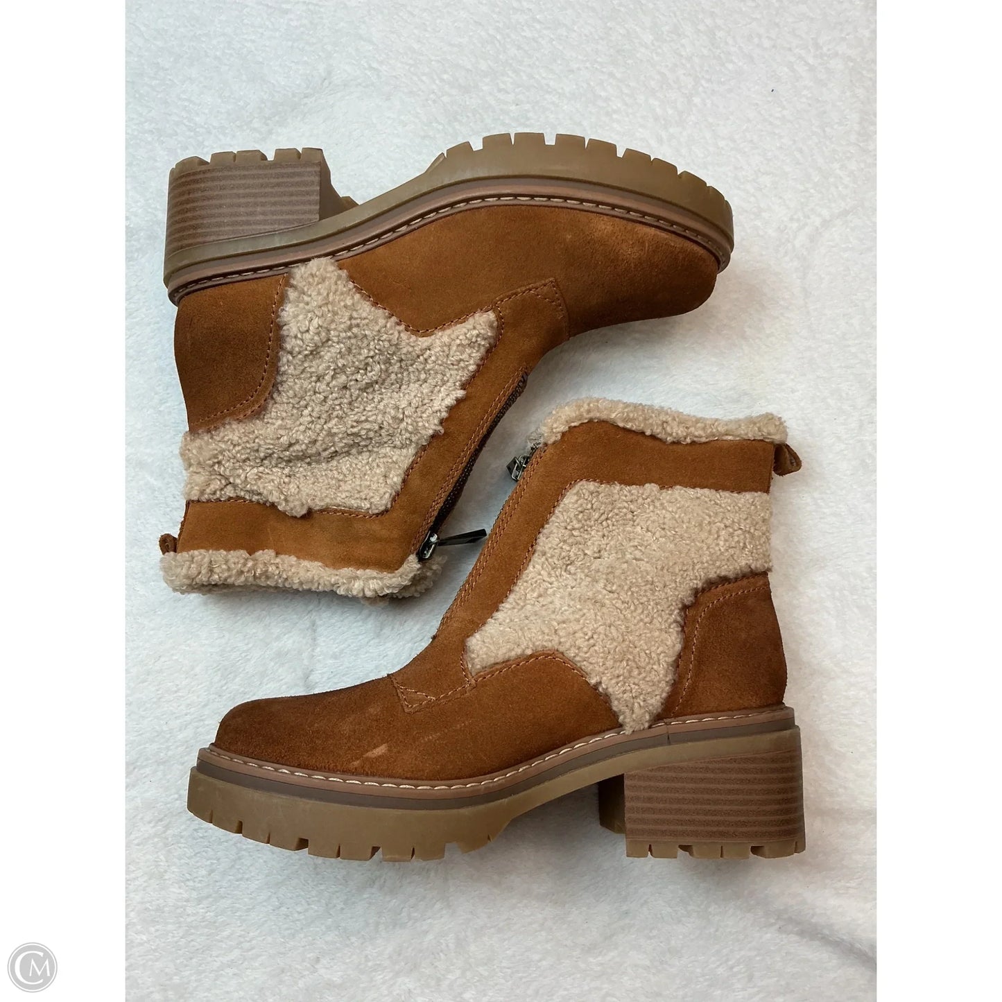 Boots Ankle Heels By Naturalizer In Tan, Size: 6.5
