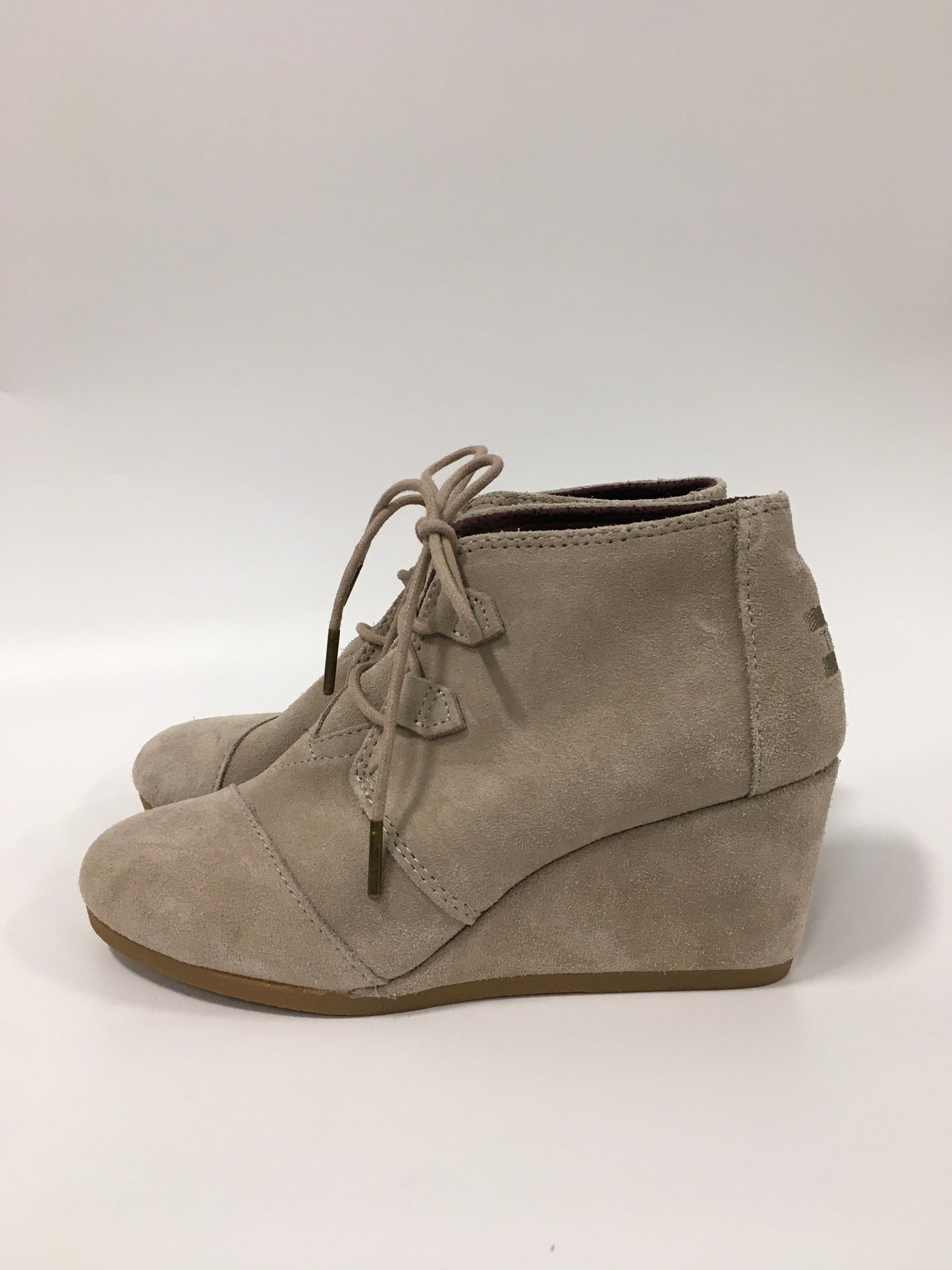 Shoes Heels Wedge By Toms In Tan, Size: 7.5