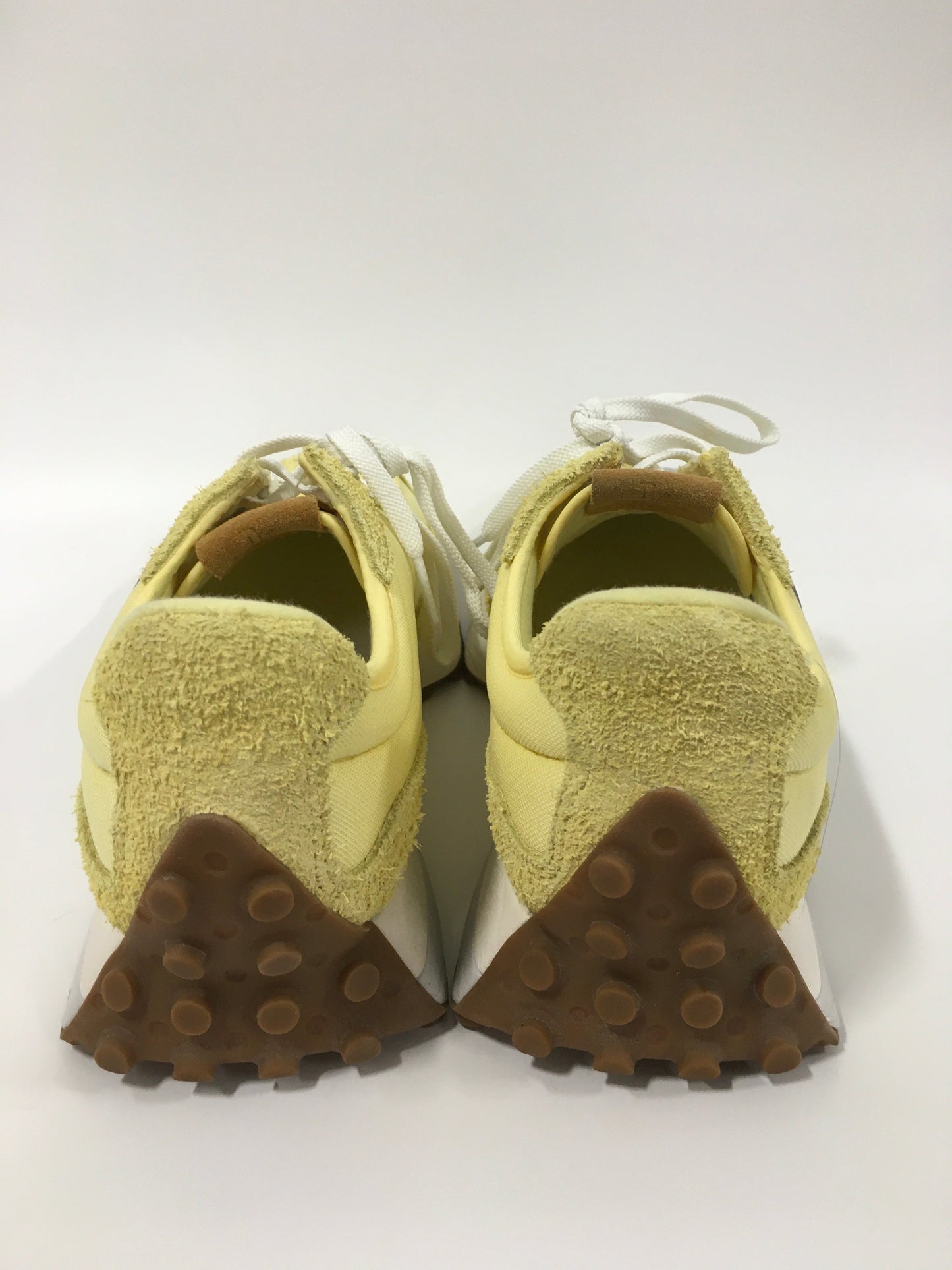 Yellow Shoes Athletic New Balance, Size 9.5