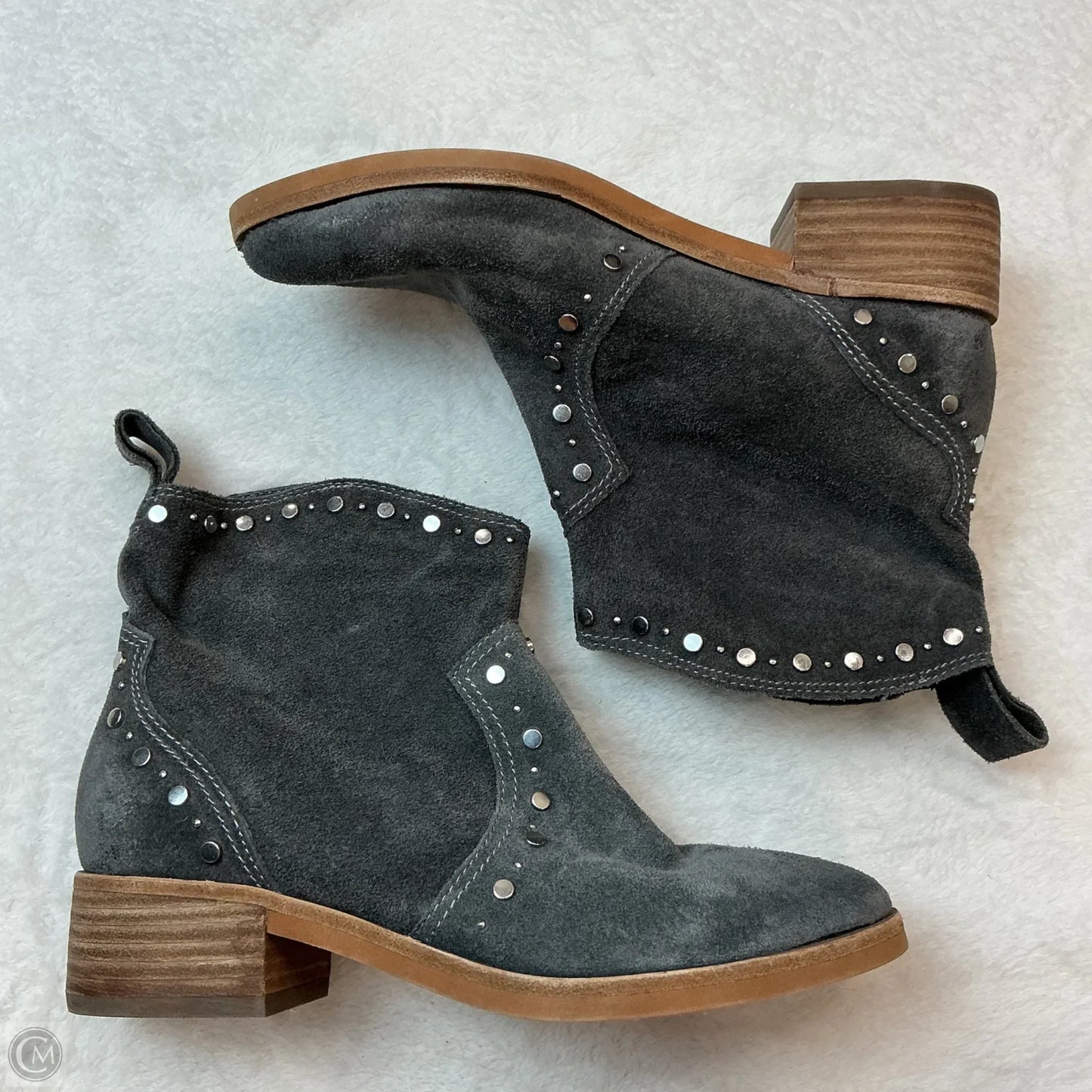 Boots Ankle Heels By Dolce Vita In Grey, Size: 6