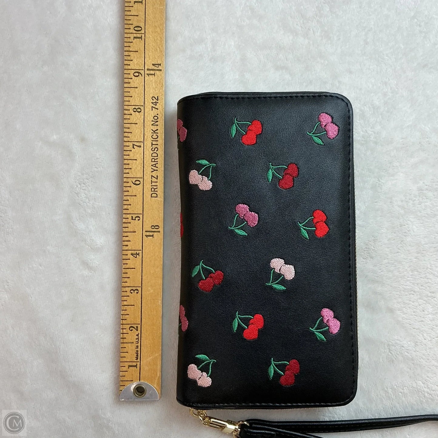 Wallet By Betsey Johnson, Size: Large