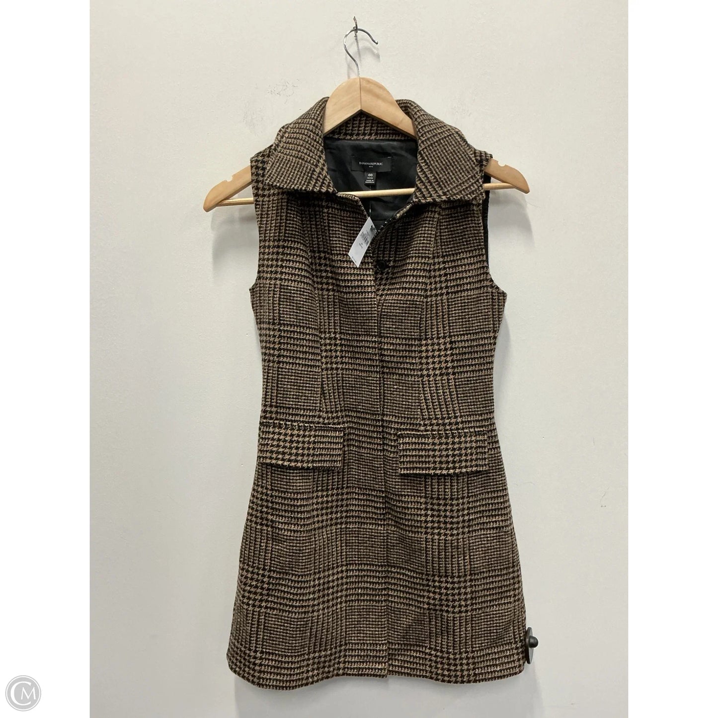 Dress Casual Short By Banana Republic In Black & Tan, Size: Xs