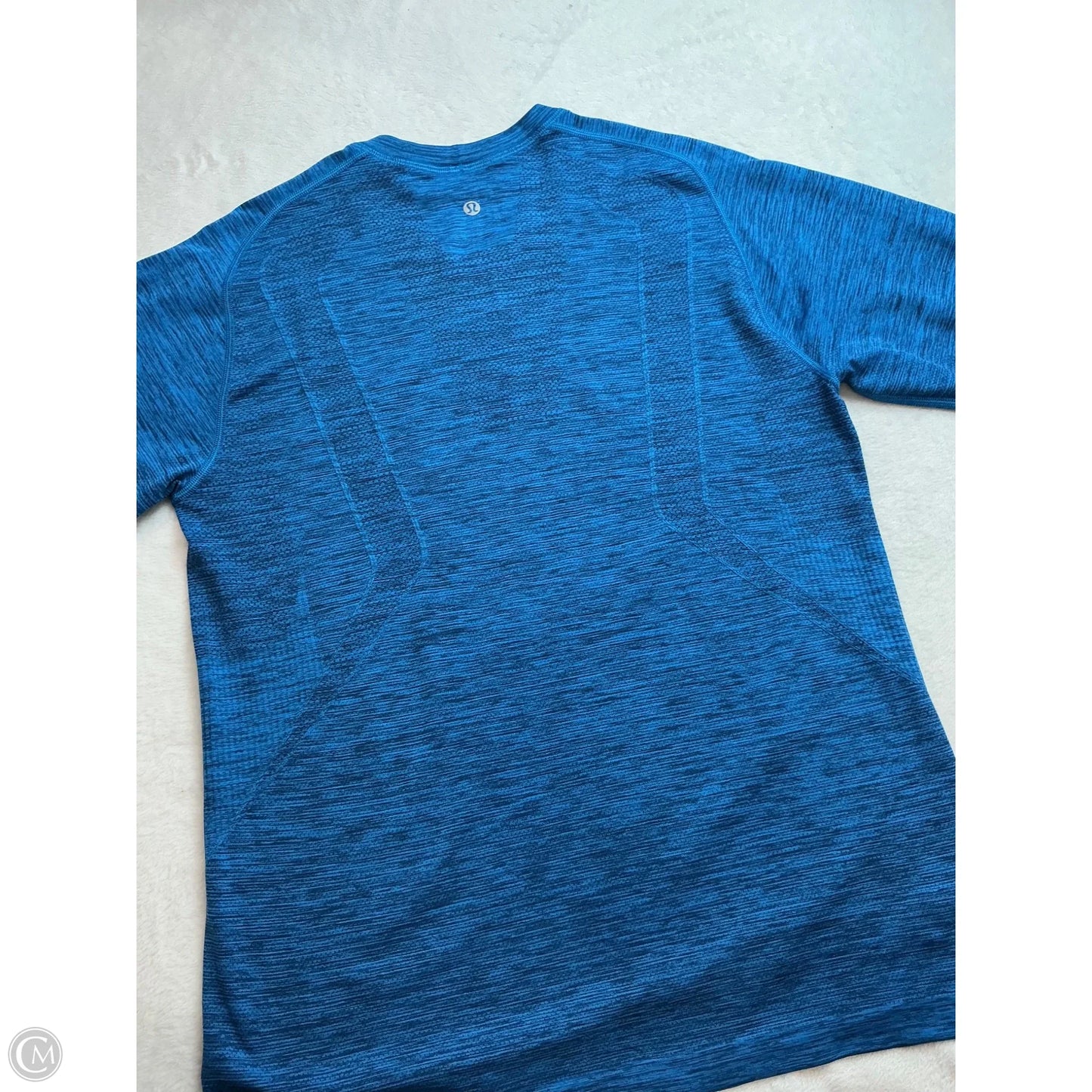 Athletic Top Long Sleeve Crewneck By Lululemon In Blue, Size: M