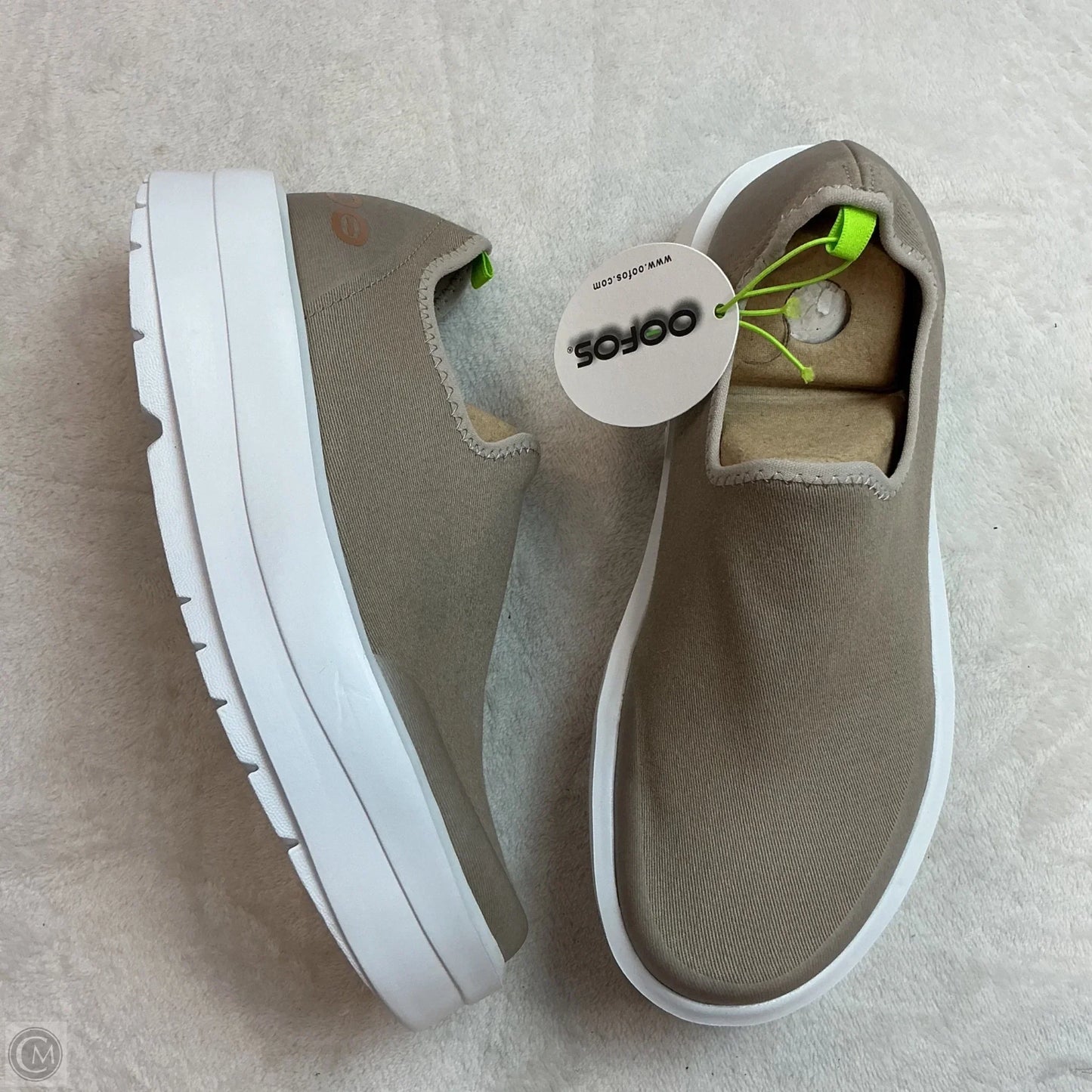Shoes Sneakers Platform By Oofos In Tan, Size: 9