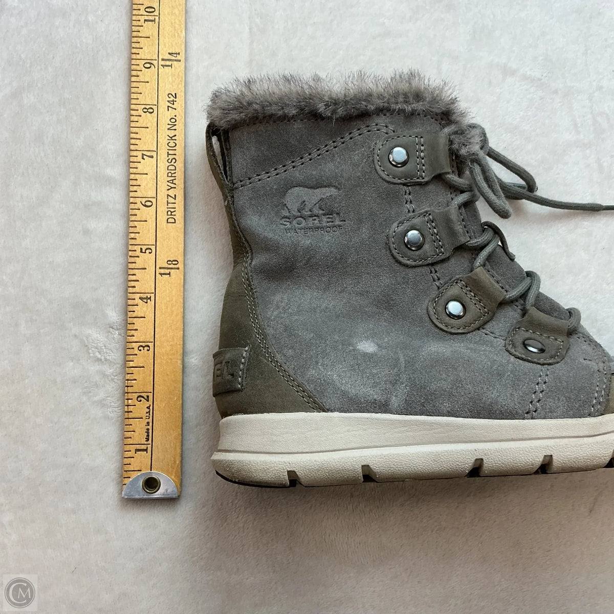 Boots Ankle Flats By Sorel In Grey, Size: 7