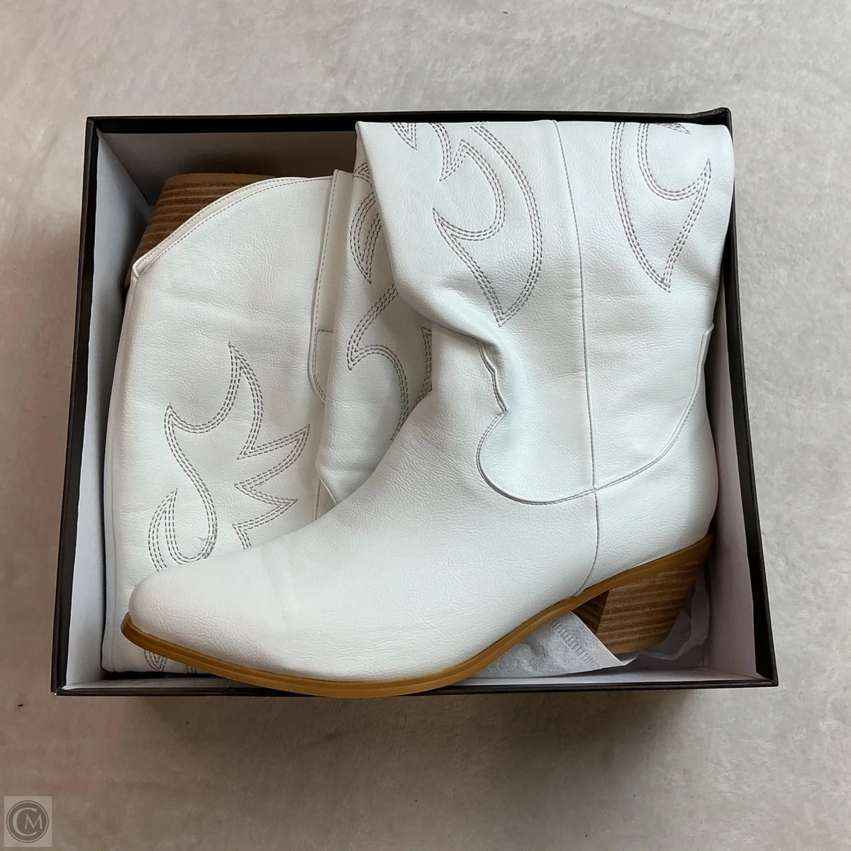 Boots Western By Clothes Mentor In White, Size: 10