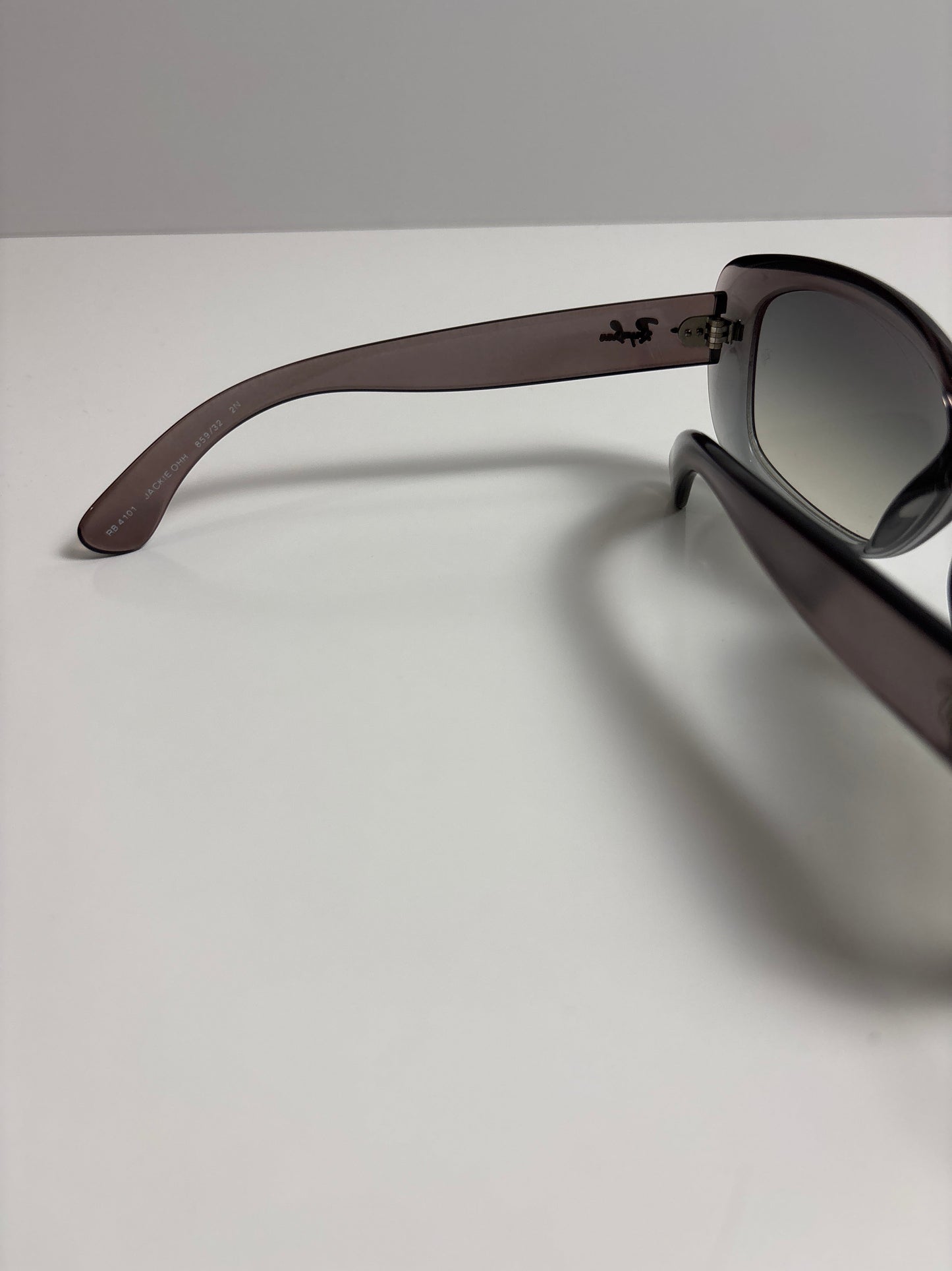 Sunglasses Luxury Designer By Ray Ban