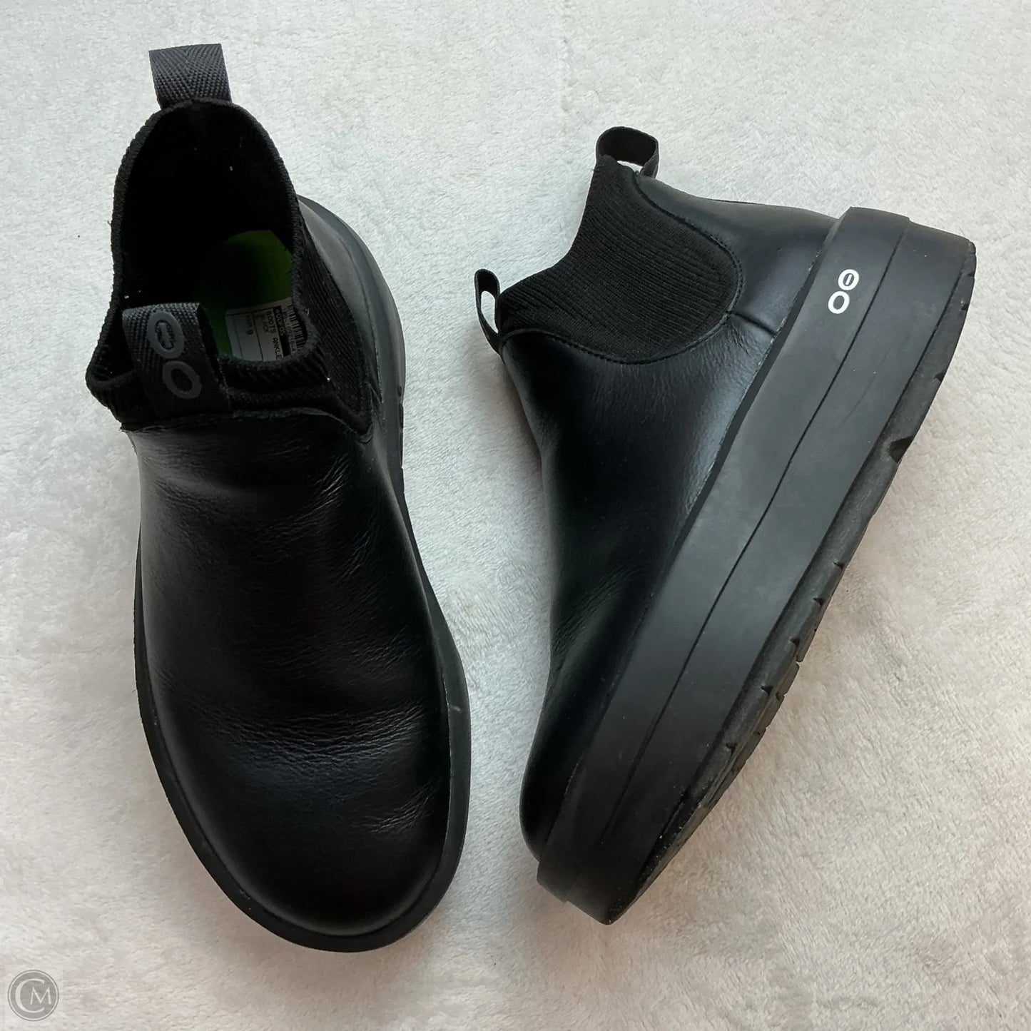 Boots Ankle Flats By Oofos In Black, Size: 9