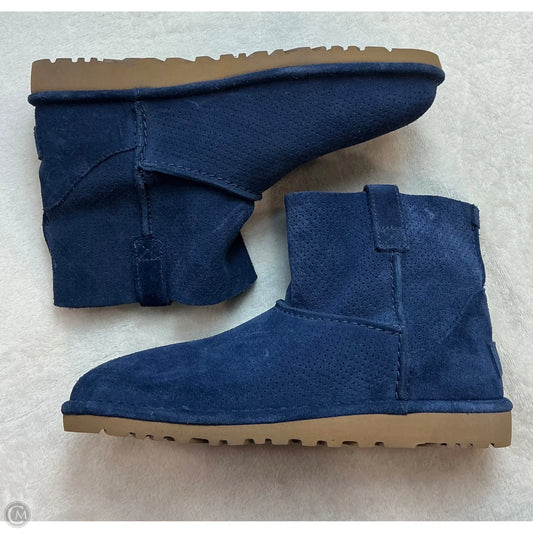 Boots Designer By Ugg In Navy, Size: 8