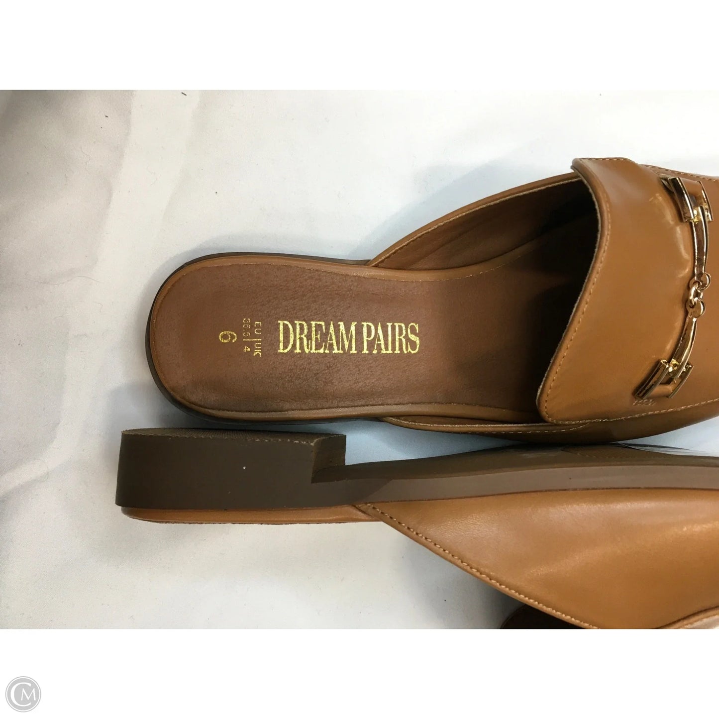Shoes Flats By Dream Pairs In Tan, Size: 6