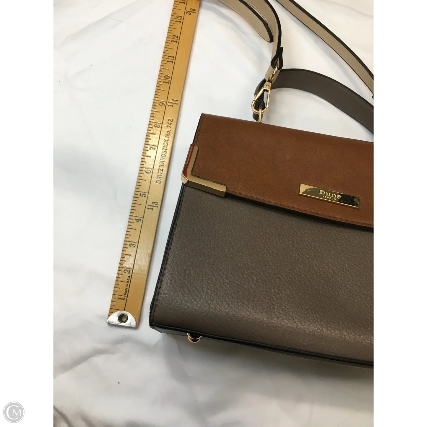 Handbag By Clothes Mentor, Size: Medium