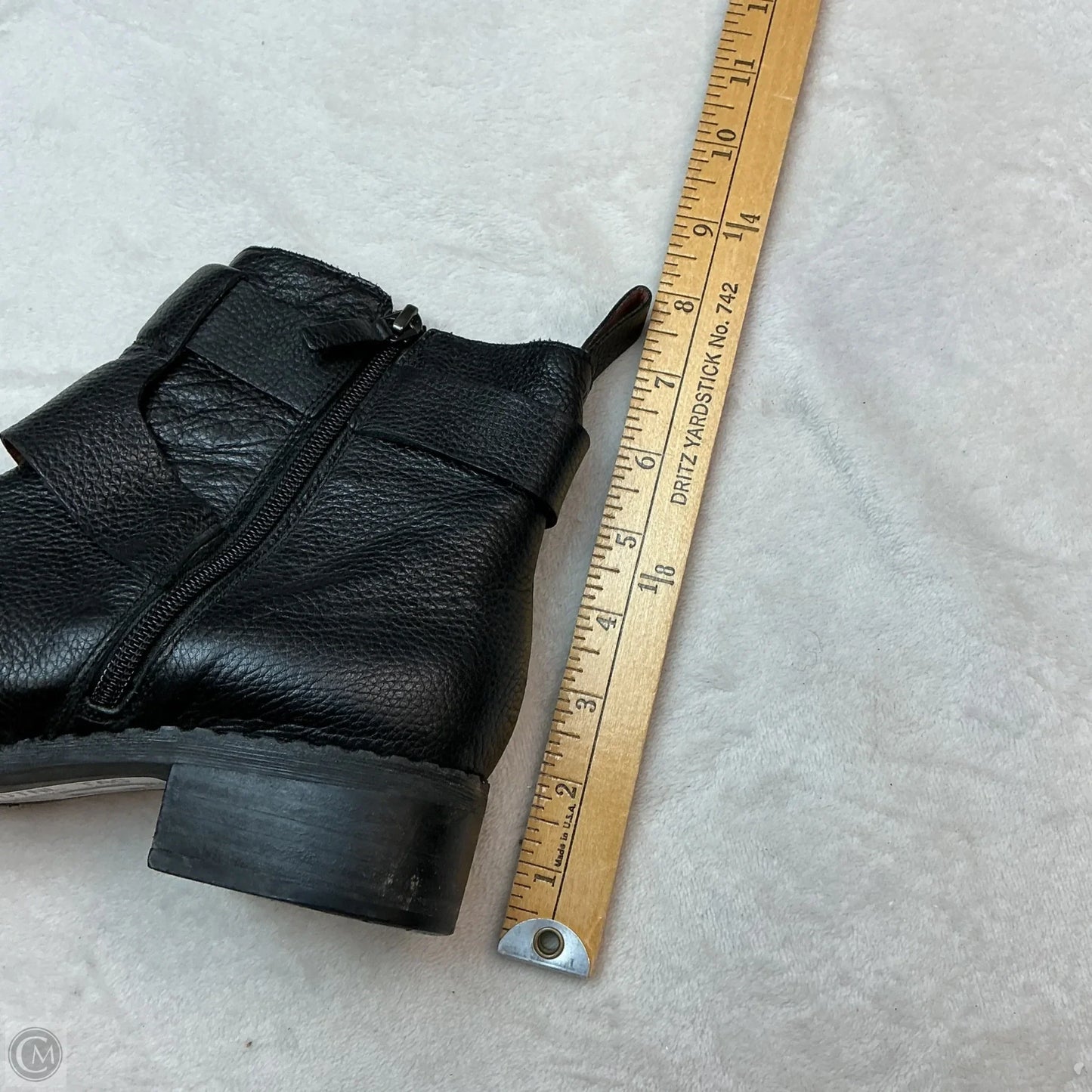 Boots Leather By Kenneth Cole In Black, Size: 8