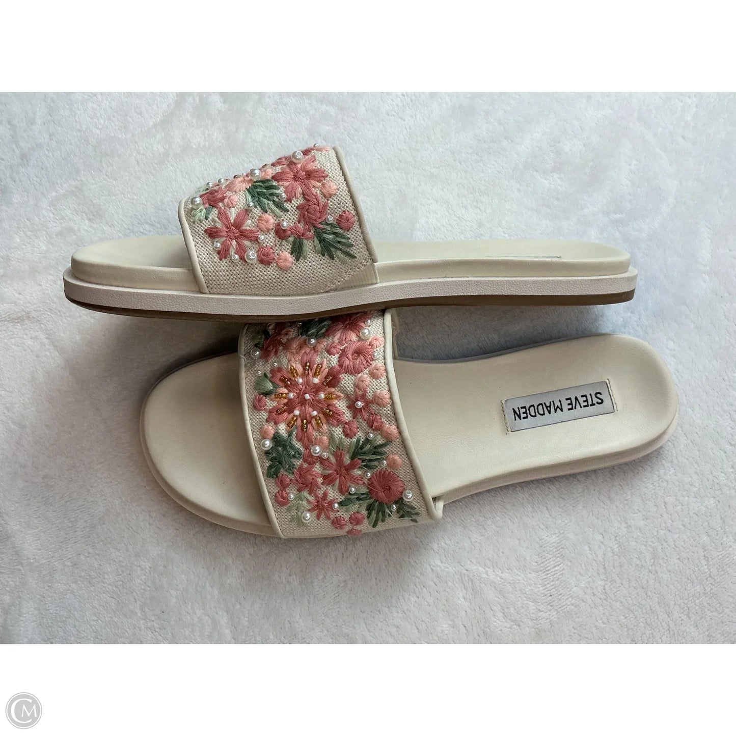 Sandals Flats By Steve Madden In Cream, Size: 8