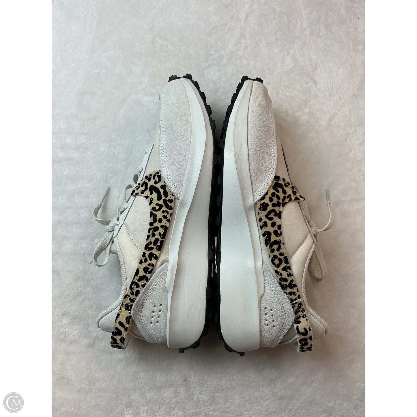 Shoes Athletic By Nike In Cream, Size: 8