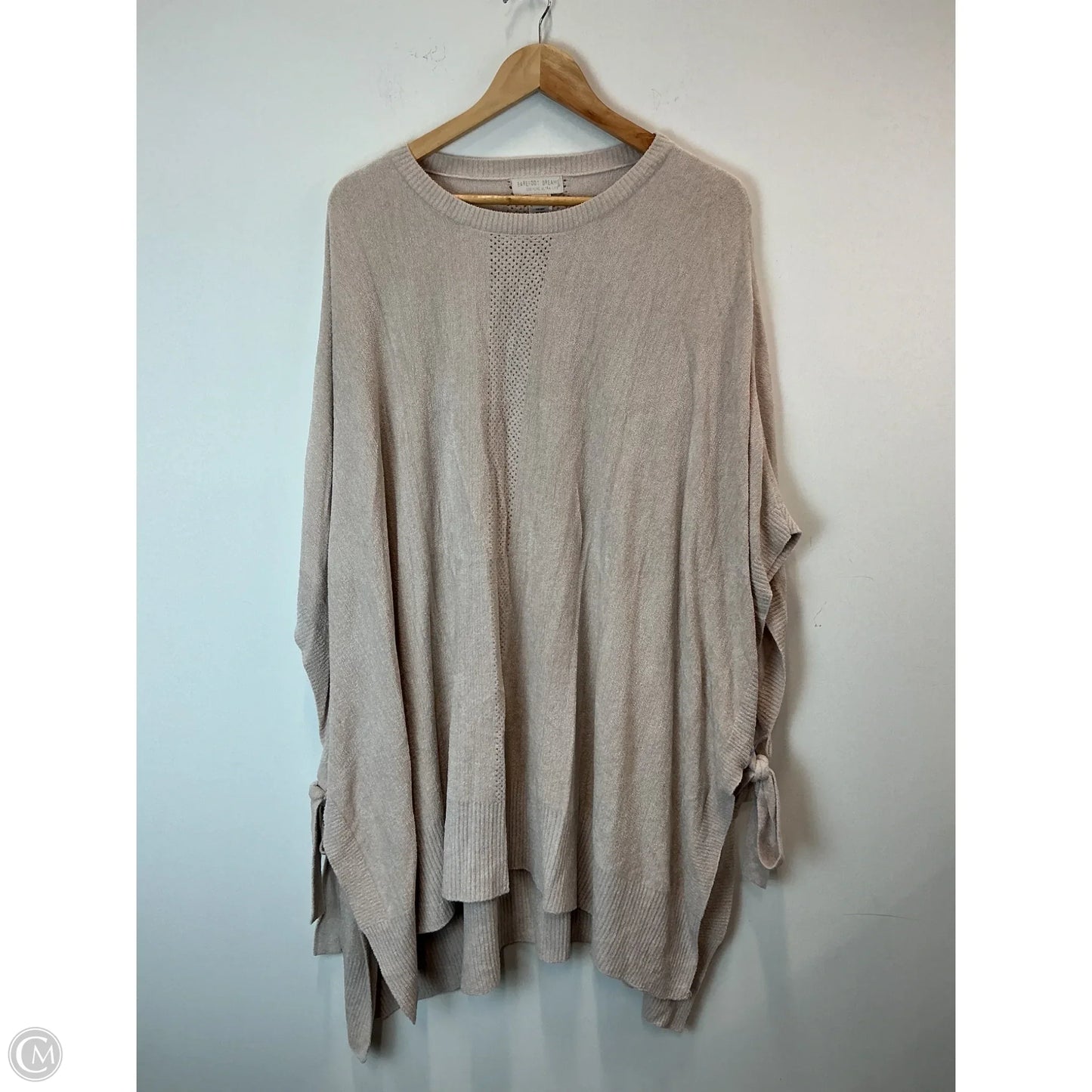Poncho By Barefoot Dreams In Beige, Size: L