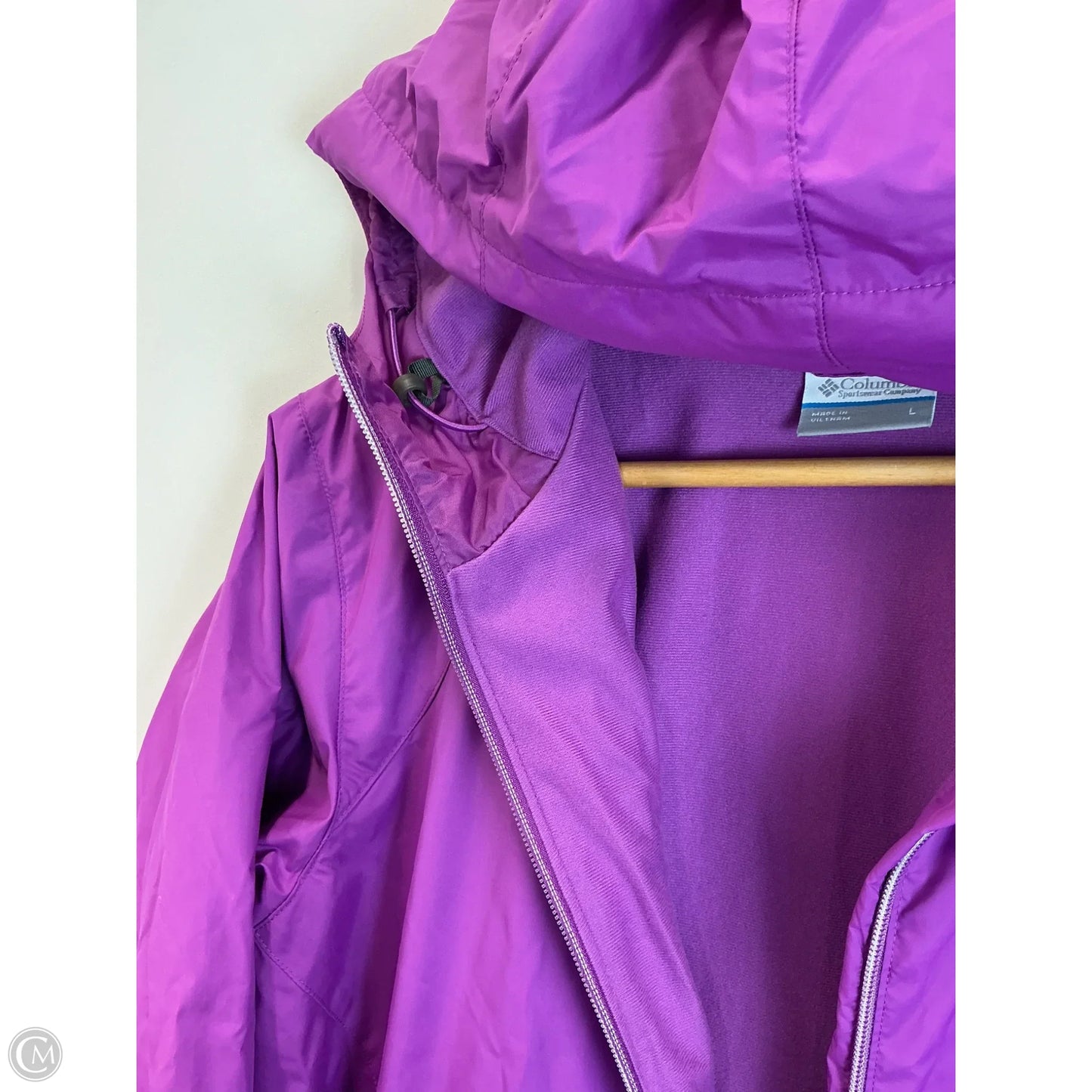 Jacket Windbreaker By Columbia In Purple, Size: L
