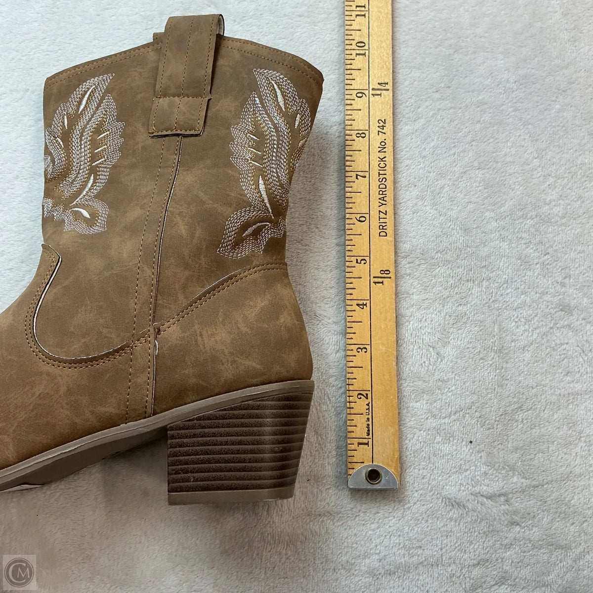 Boots Western By Clothes Mentor In Tan, Size: 7.5