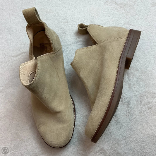 Boots Ankle Flats By Hush Puppies In Cream, Size: 7