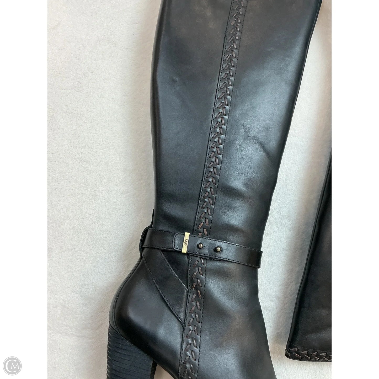 Boots Designer By Ugg In Black, Size: 9.5