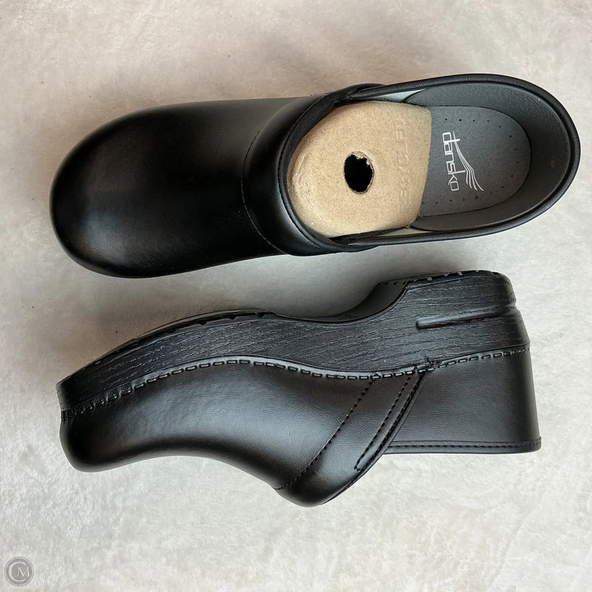 Shoes Flats By Dansko In Black, Size: 9