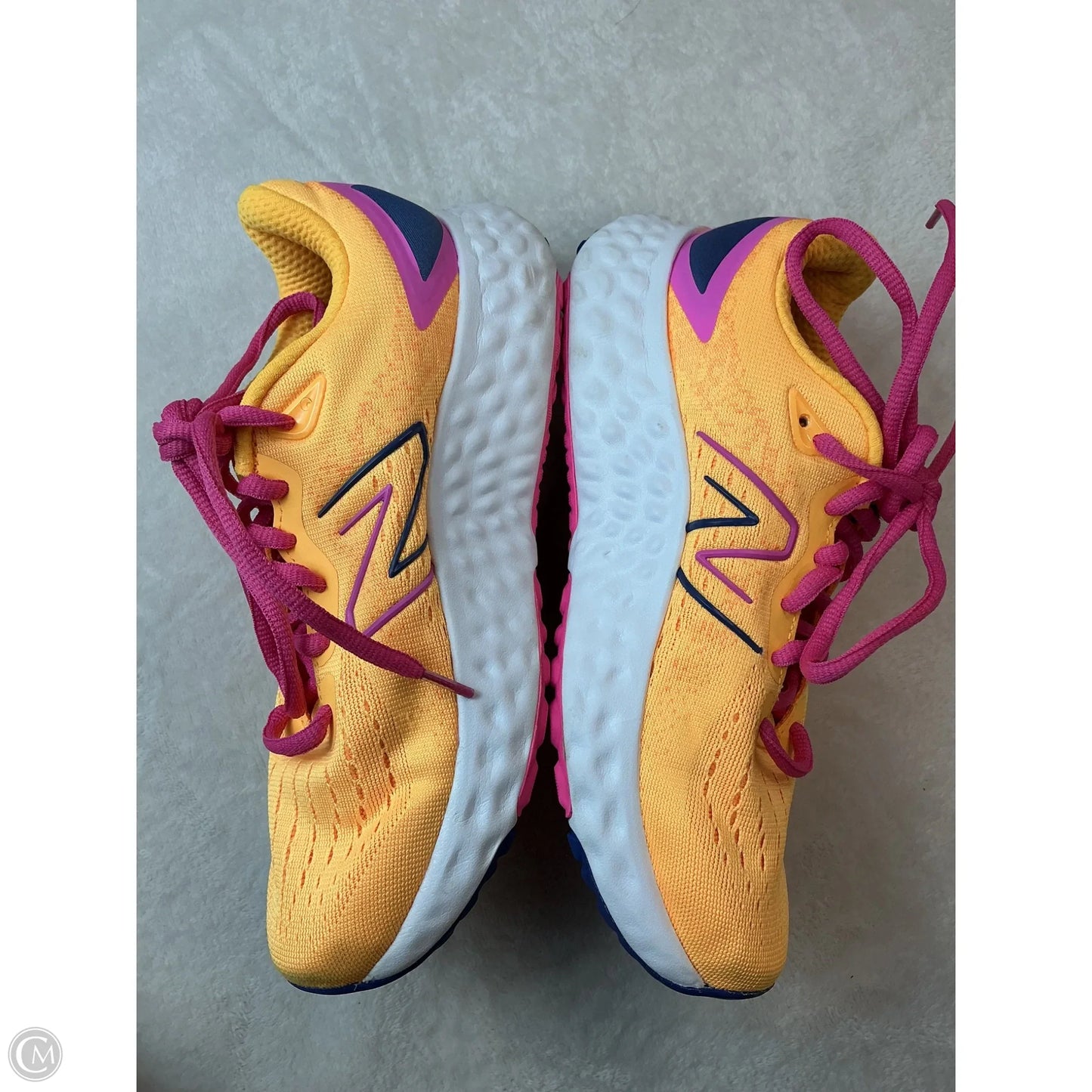 Shoes Athletic By New Balance In Yellow, Size: 7.5