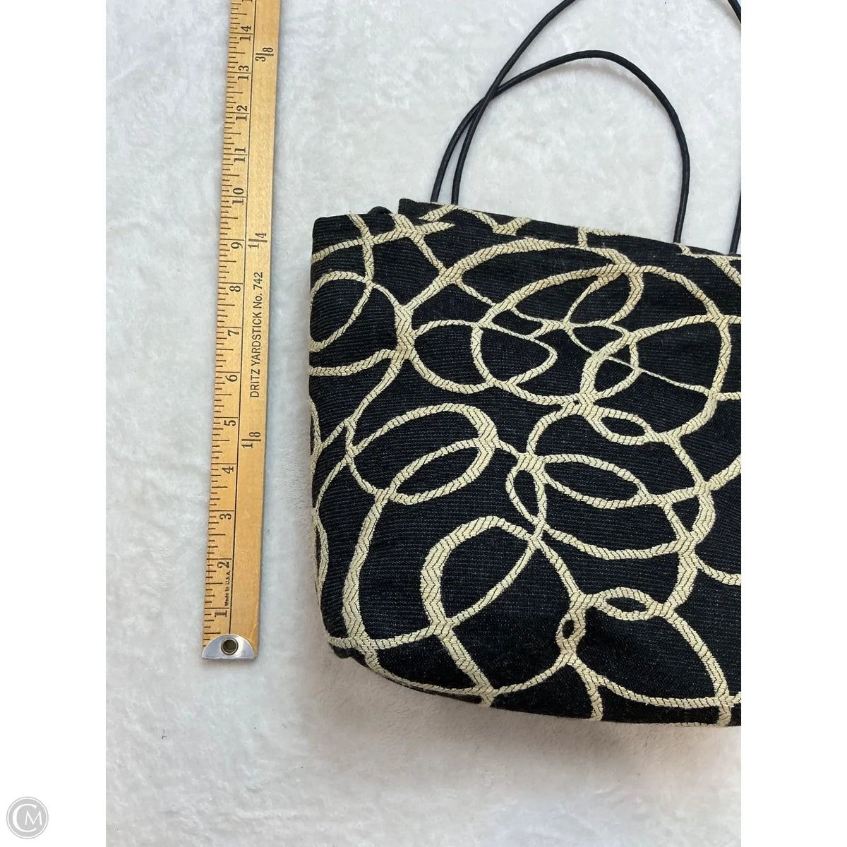 Handbag By Clothes Mentor, Size: Medium