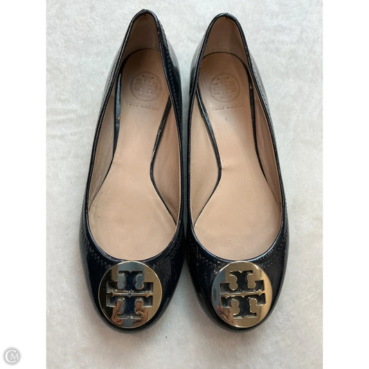 Shoes Designer By Tory Burch In Black & Gold, Size: 8