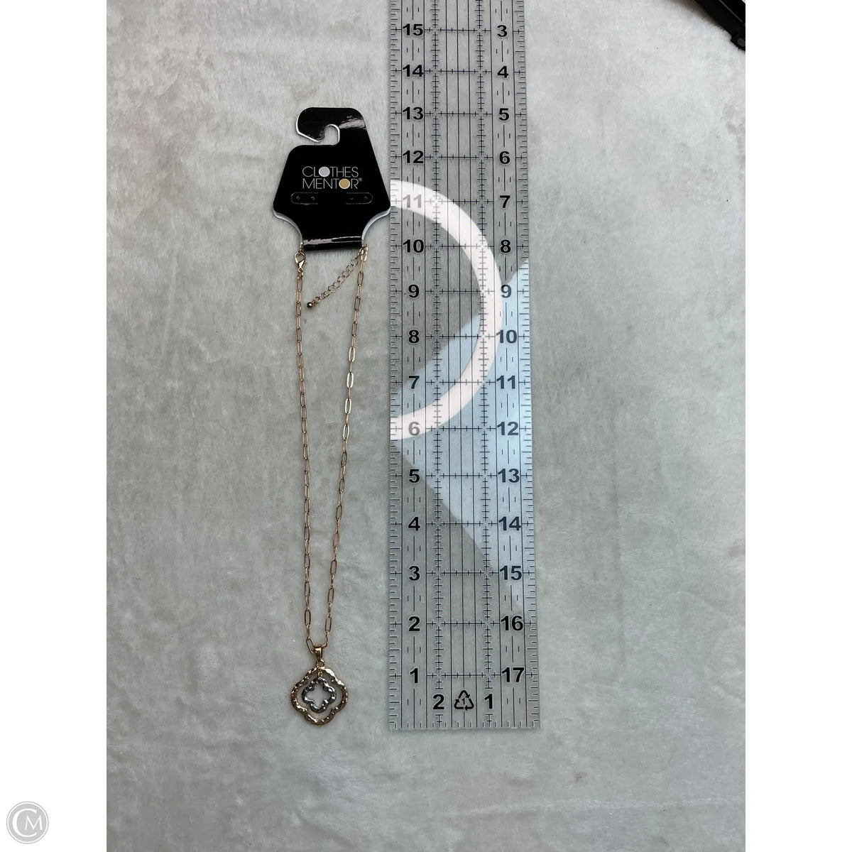 Necklace Charm By Clothes Mentor