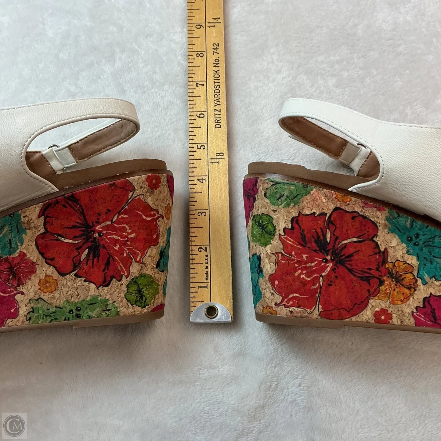 Sandals Heels Wedge By Corkys In White, Size: 10