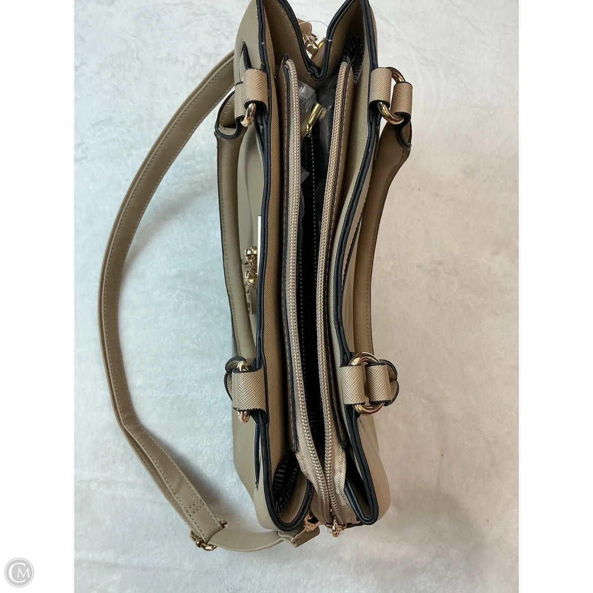 Handbag By Clothes Mentor, Size: Large