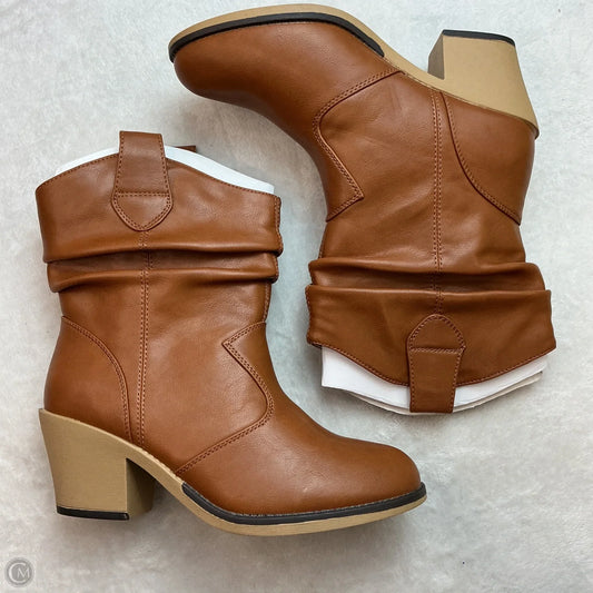 Boots Ankle Heels By Clothes Mentor In Brown, Size: 7