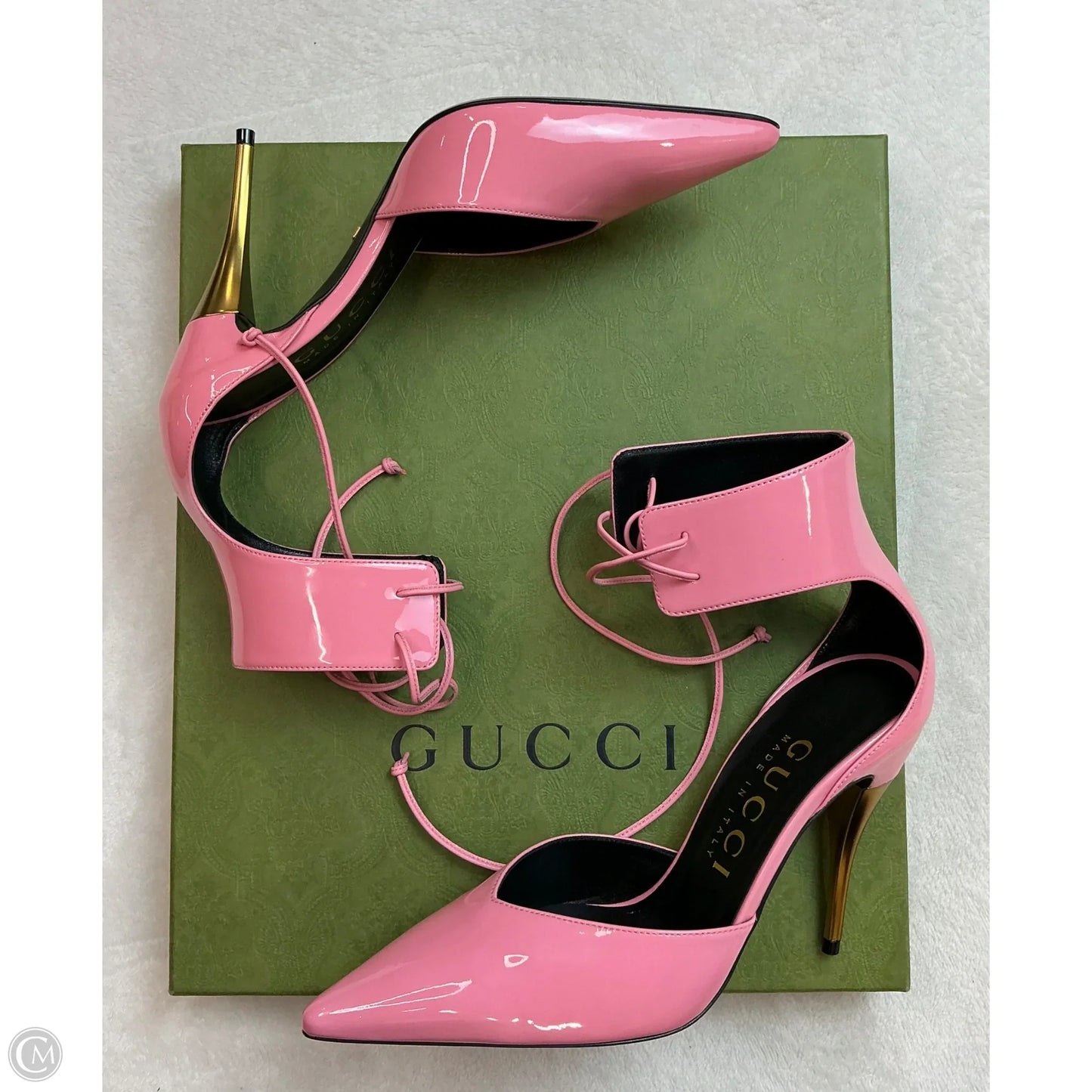 Shoes Luxury Designer By Gucci In Pink, Size: 8.5