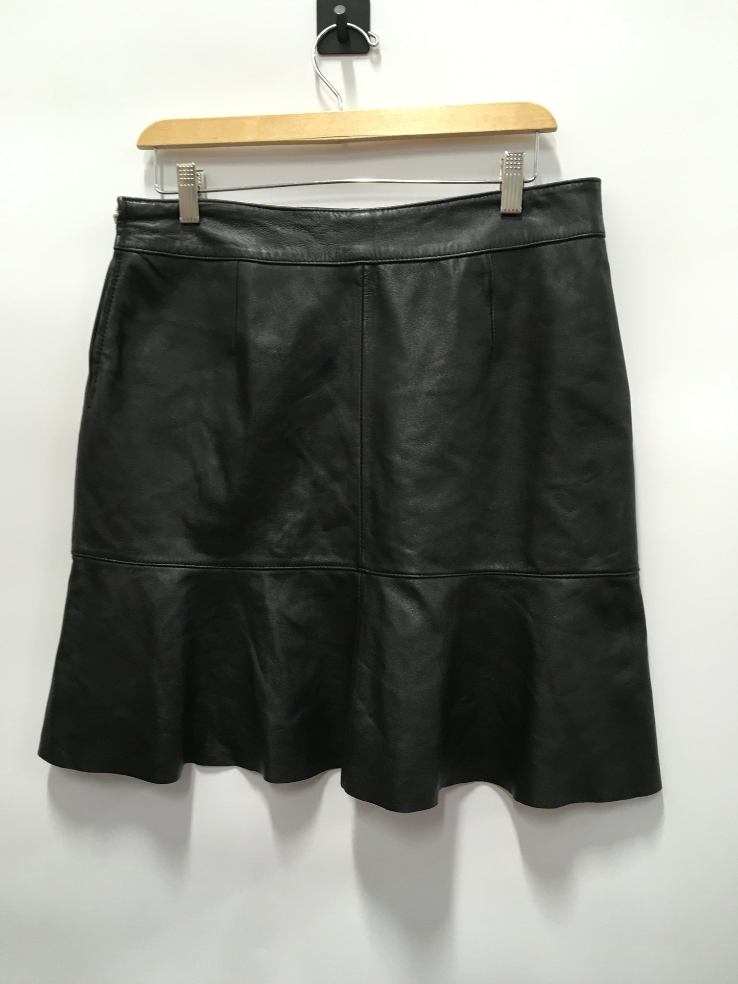 Black Skirt Mini & Short John Paul Richard, Size 10