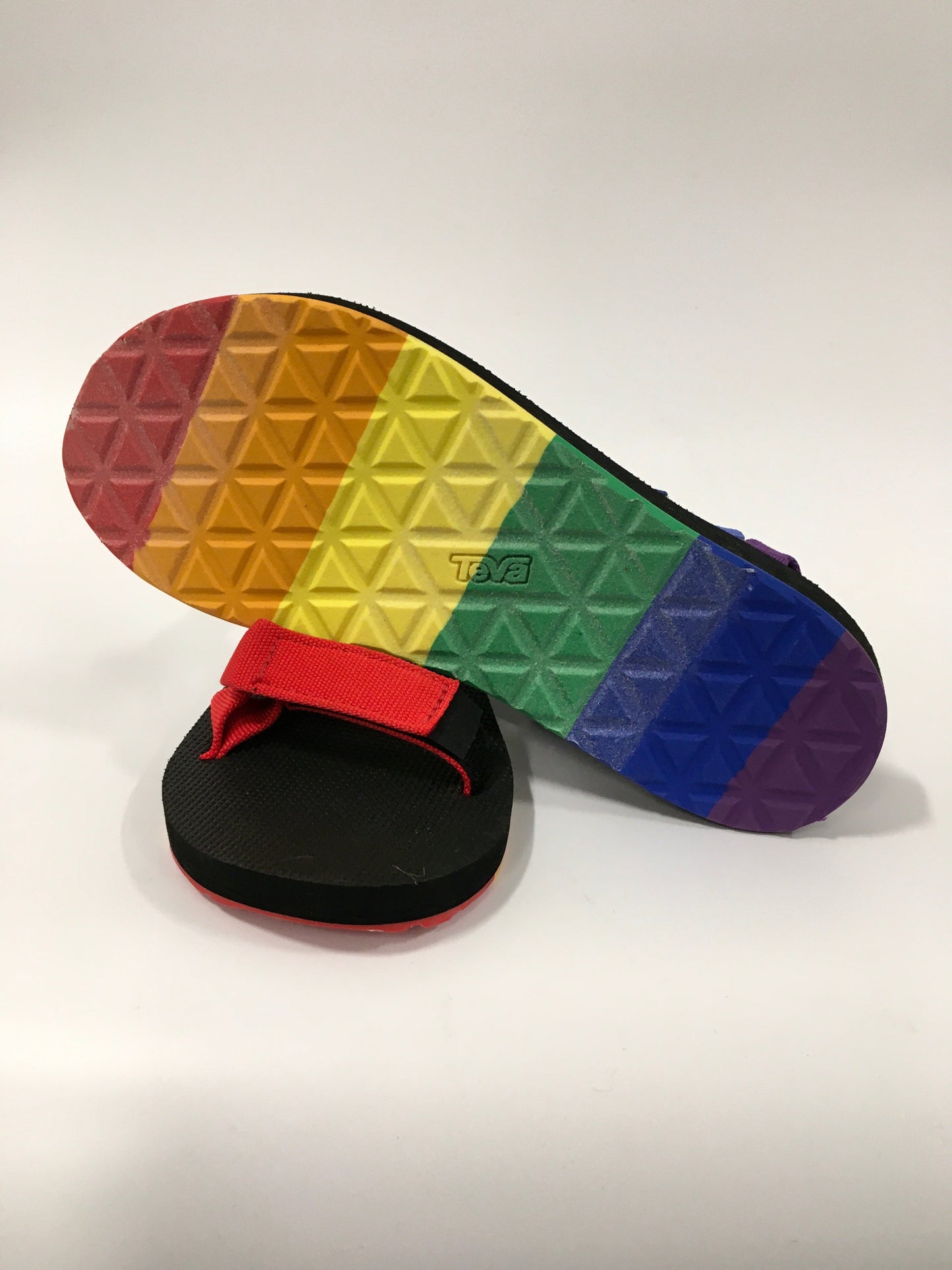 Rainbow Print Sandals Flats Teva, Size 8
