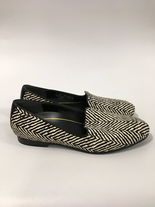Zebra Print Shoes Flats Vionic, Size 7