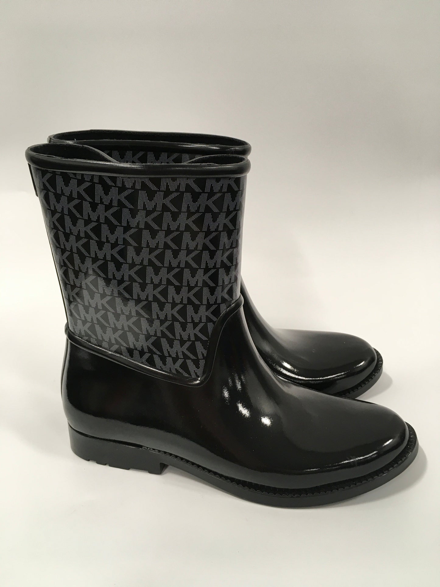 Black Boots Rain Michael Kors, Size 9