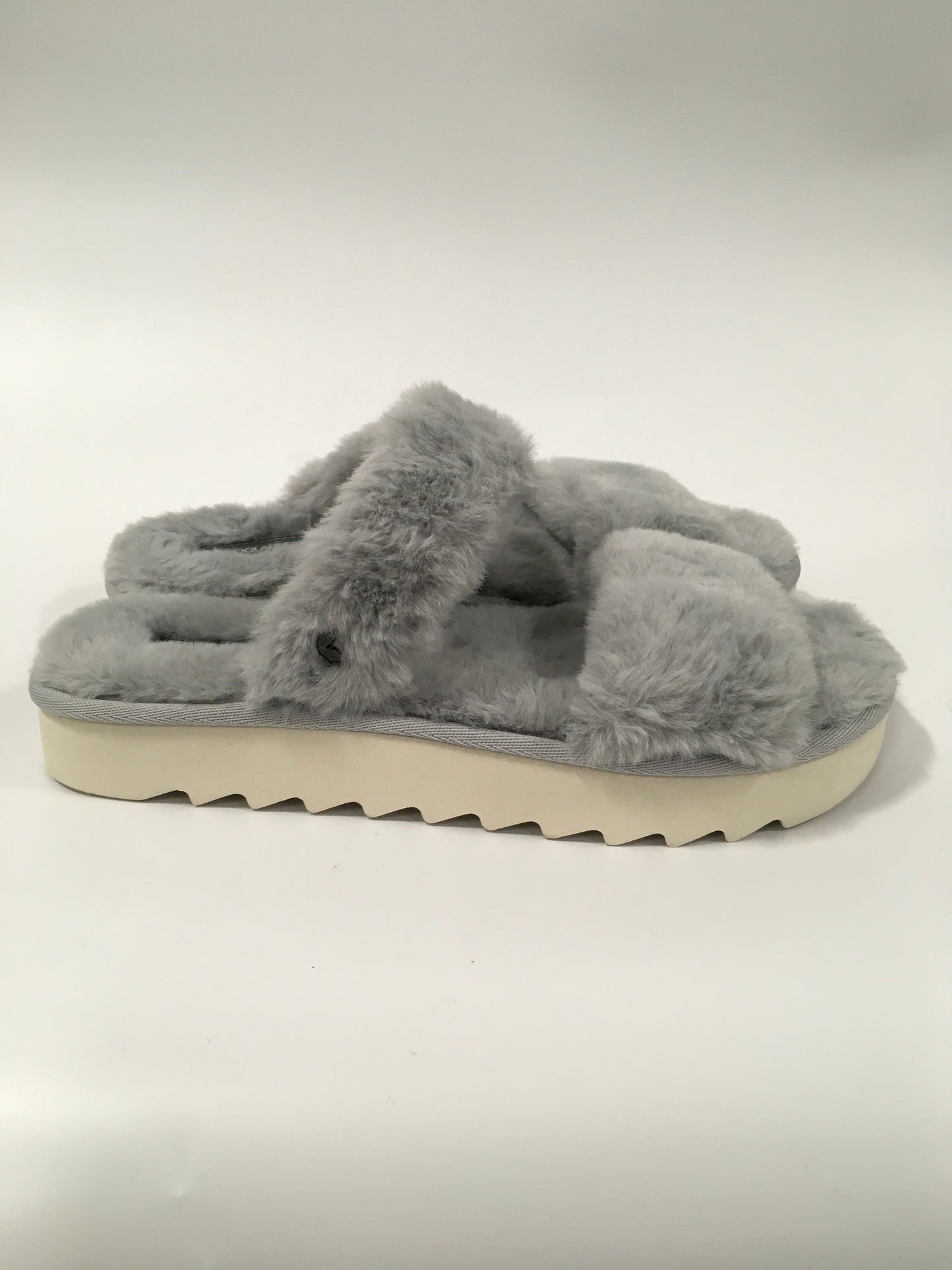 Grey Sandals Flats Koolaburra By Ugg, Size 8