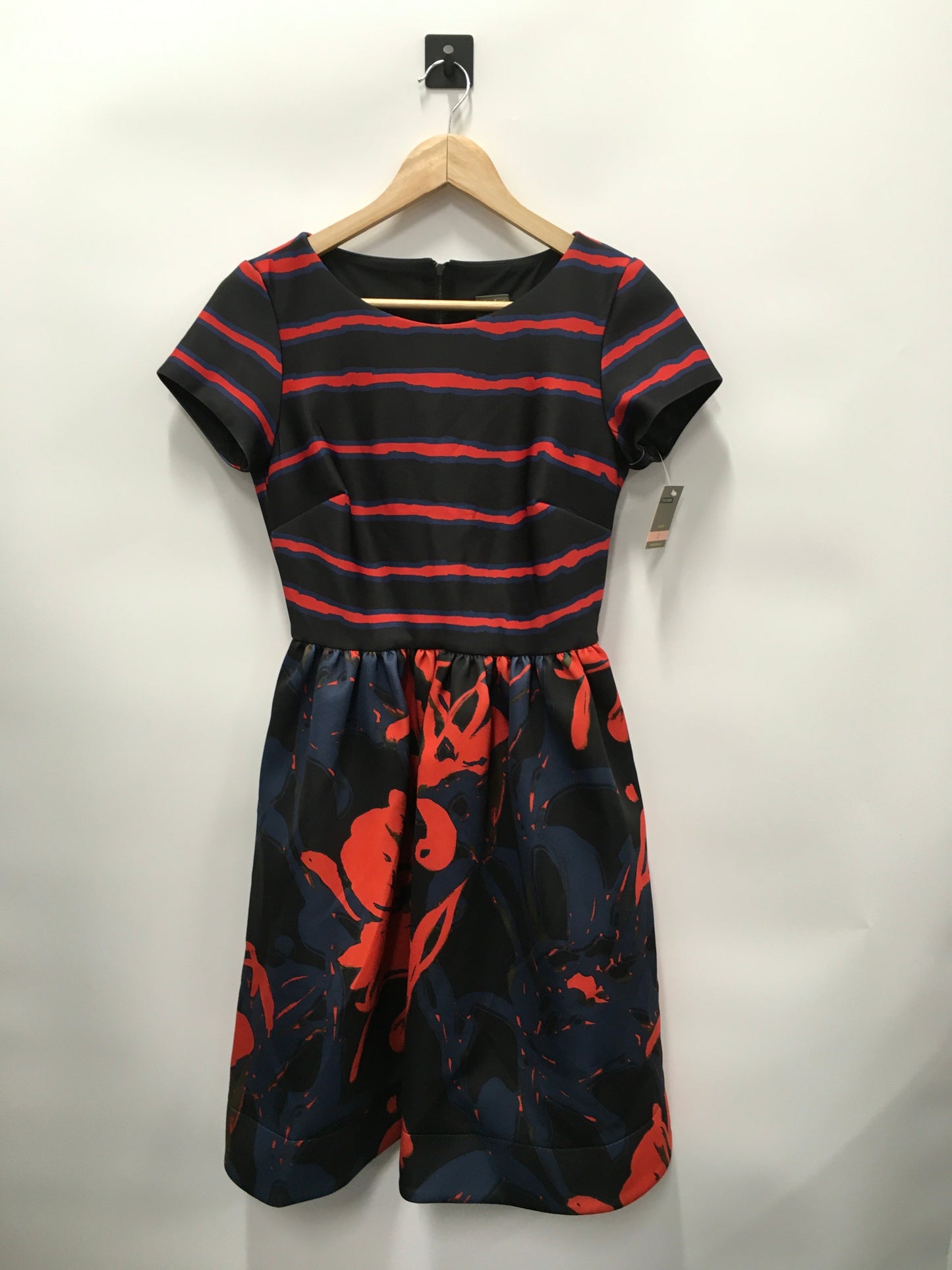 Black & Red Dress Party Short Taylor, Size S