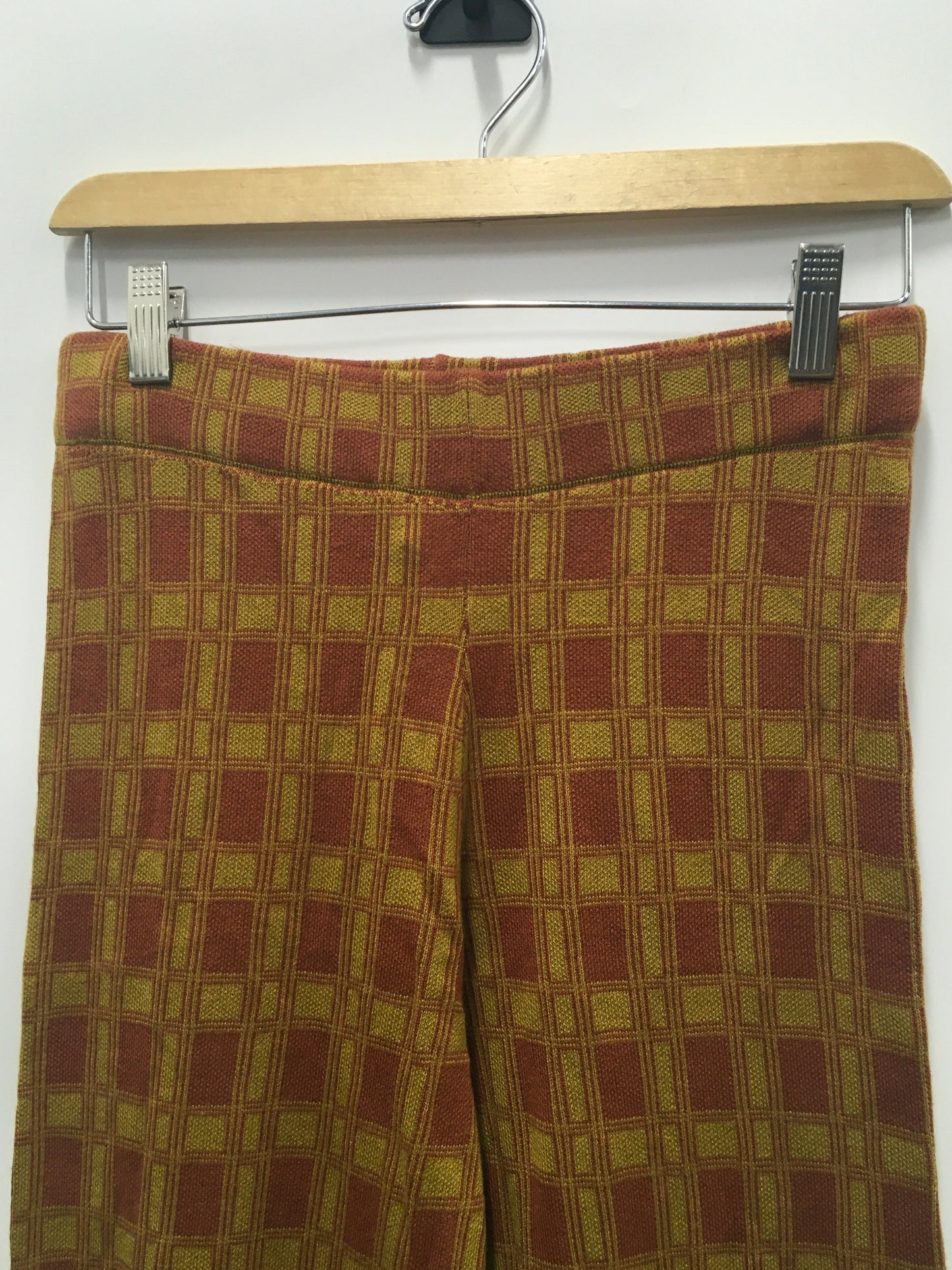 Pants Wide Leg By Natural Life In Plaid Pattern, Size: M